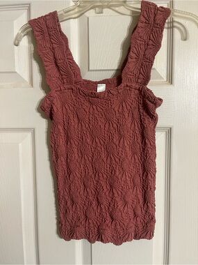 Women's Textured Smocked Top in Dusty Rose